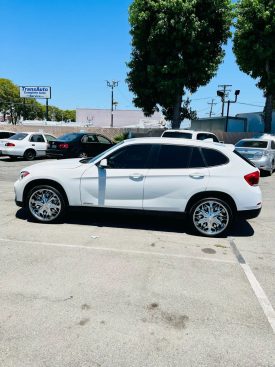 2014 BMW X1 sDrive28i – Sporty, Sophisticated, and Affordable Luxury