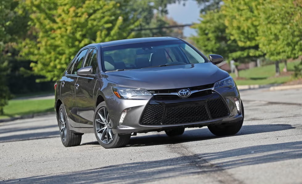2017 Toyota Camry SE