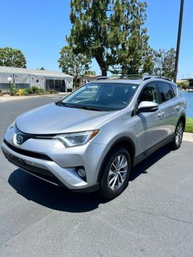 2018 Toyota RAV4 Hybrid LE Plus AWD – Efficient, Reliable, Ready to Drive